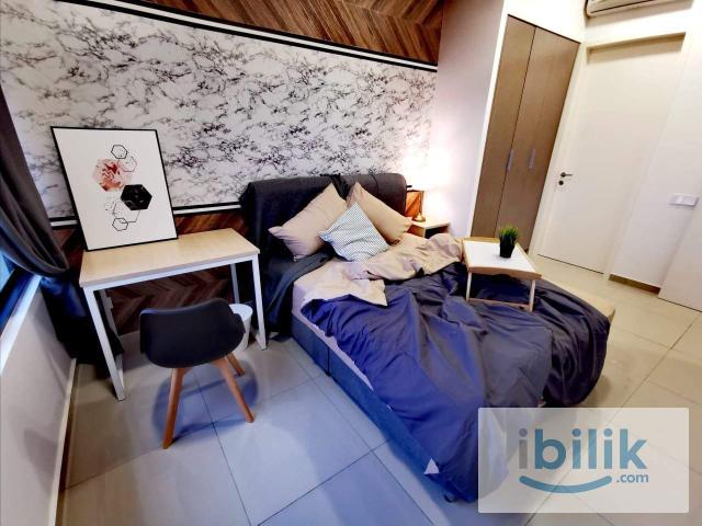 Comfy Master room free wifi free cleaning