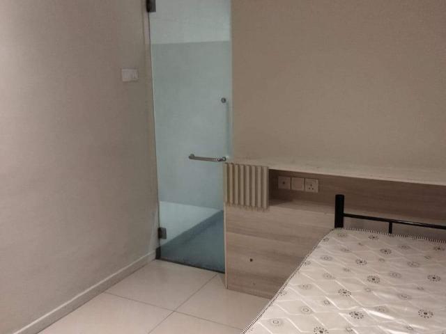 COMFY MIDDLE ROOM️only ‍♂️to Chow Kit MRT Station with Zero Deposit‼️