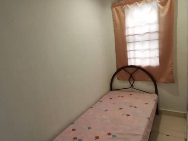 Comfy & Private Single Room Available at SS13, Subang Jaya with High Speed WI FI!
