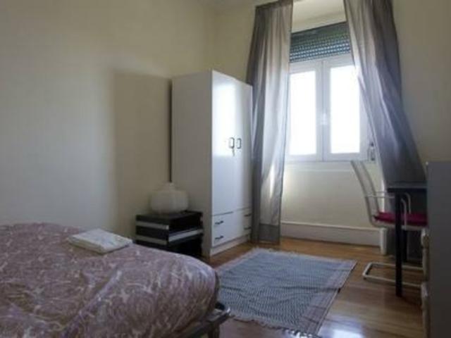 Comfy room in Anjos