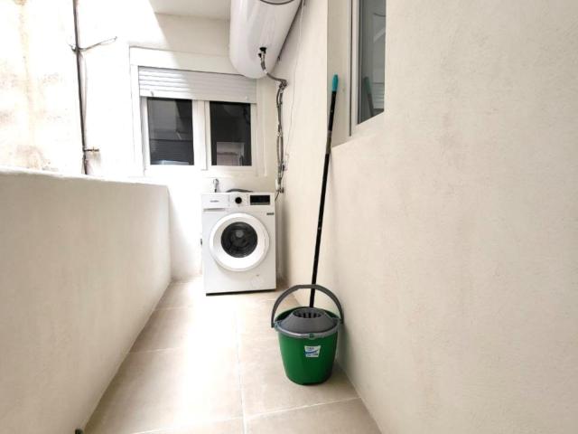 Comfy single bedroom in Sant Blai