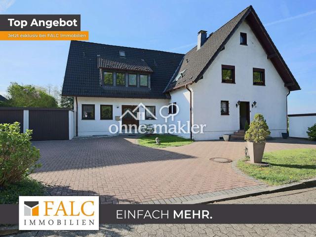 Zweifamilienhaus auf Traumgründstück!