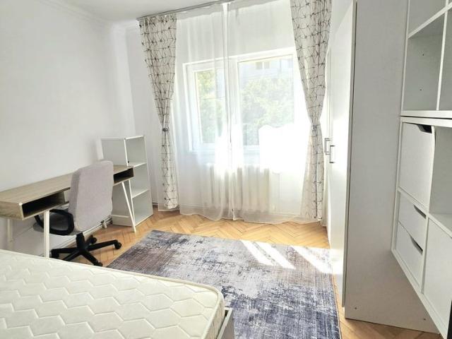Comision 0%! Apartament 3 camere, 2 parcari, Grigorescu, str. Vlahuta
