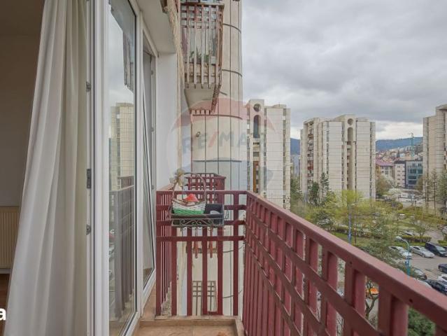 Comision 0%! Apartament cu 3 camere, blocurile cu stalp Onix