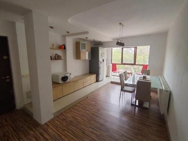 COMISION 0% Apartament cu 3 camere de inchiriat in zona Lunei