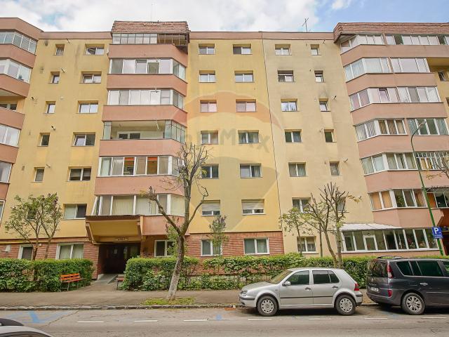 comision 0% | garsoniera racadau | de inchiriat