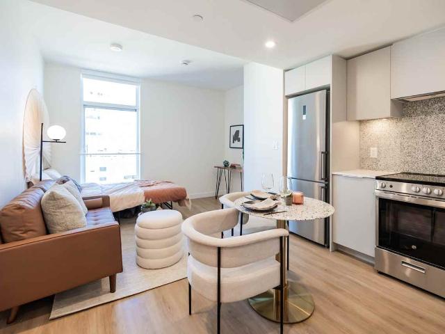 Comma King George 1 Bedroom Apartment for Rent at 9651 136a St, Surrey, BC V3T 0W9 Surrey Metro Centre