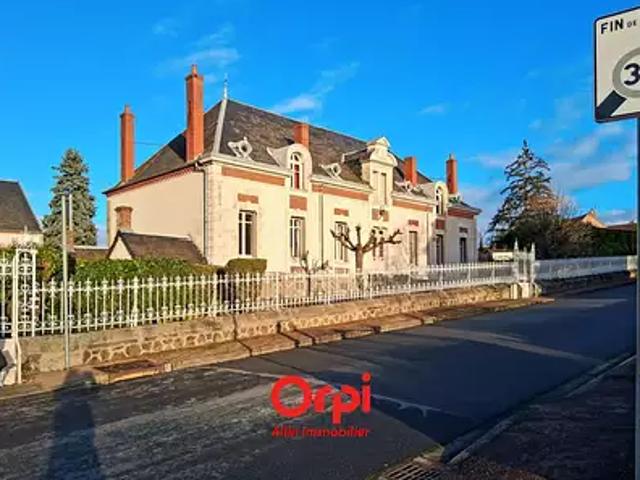 Commentry 03600 Achat / Vente maison 5 pièces t5 jardin terrasse