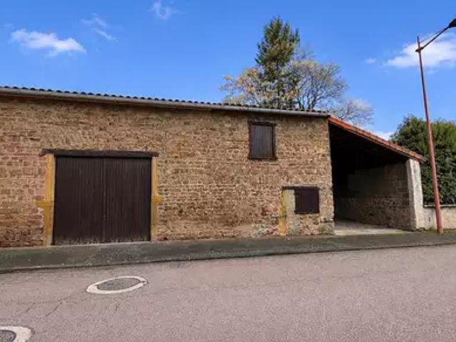 Commelle Vernay 42120 Achat / Vente maison 2 pièces t2 au dernier étage