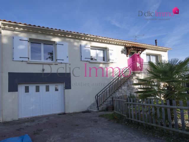 COMMEQUIERS PROCHE CENTRE VILLE 4 CHAMBRES TERRAIN ENV