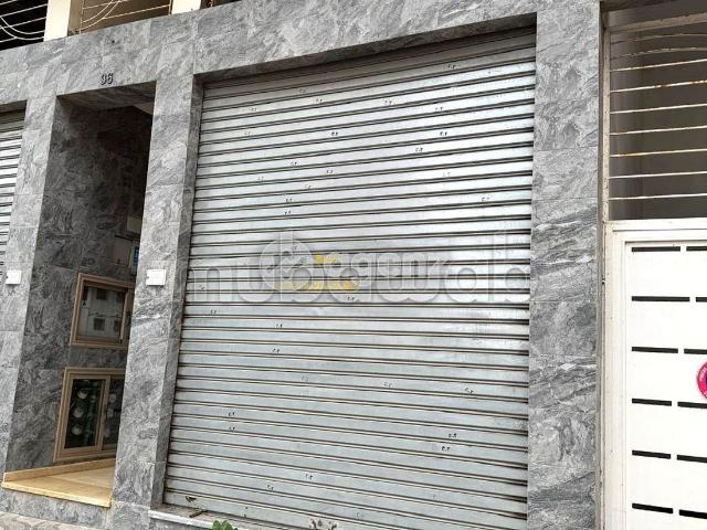 Commerce à vendre 95 m² Tamaris Dar Bouazza