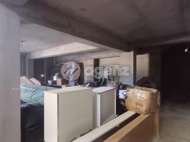 Commerce à vendre 131 m² Bouskoura