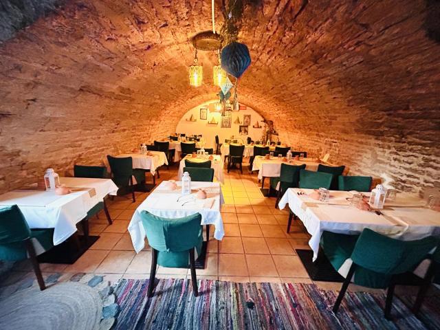 Commerce Restaurant