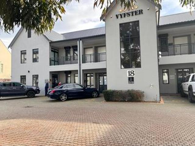 commercial office to let – paardevle.