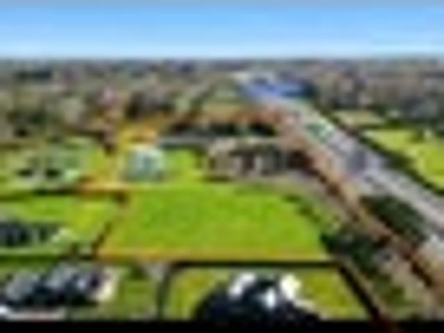Commercial or Lifestyle Section Opportunity!