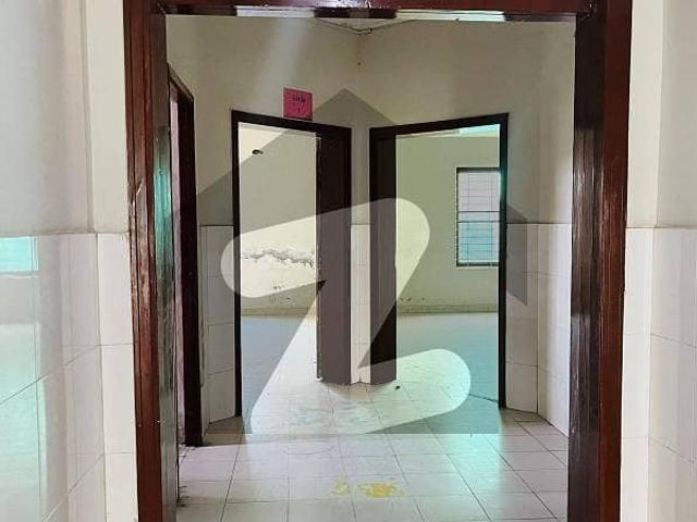 Commercial Building On Main Boulevard Johar Town Phase 2 With 15 Beds Attach Bath On 1st, 2nd Floor With Basement. Huge Parking Space For Any Commercial Activity