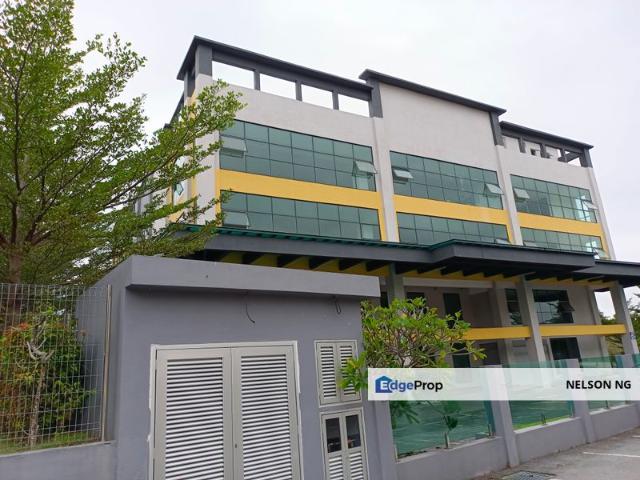 Commercial building at Seremban 2 for sale