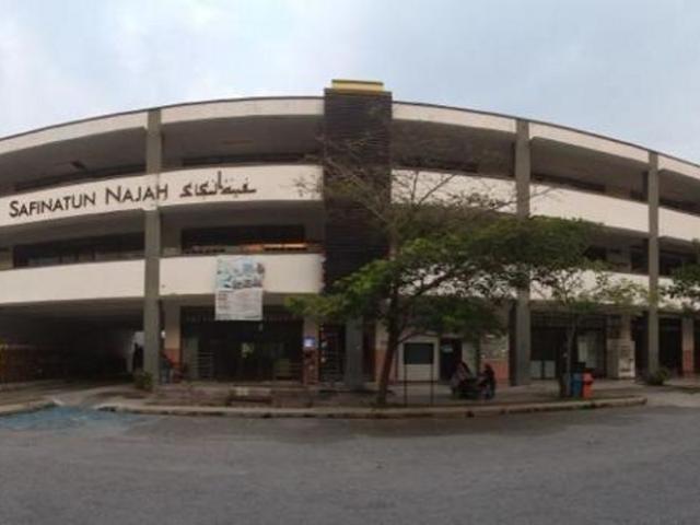 COMMERCIAL BUILDING, 3 STOREY OFFICE at SEKSYEN 7 SHAH ALAM SELANGOR