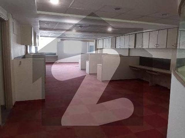 Commercial bungalow available for rent