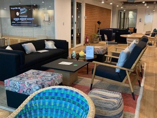 Commercial Co working Space 1469 Sq. Ft. in Sector 16 Noida Listing ID: #10211