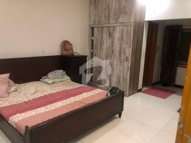 Commercial House 400 Square Yards In Gulistan E Jauhar Block 3 Available