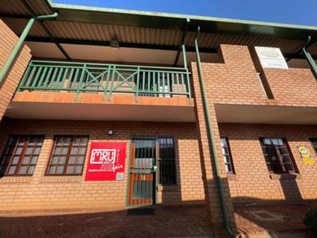 Commercial in Highveld