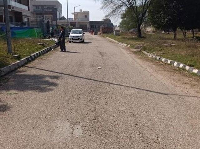 Commercial Industrial Plot 400 Sq. Ft. in Sector 82 Mohali Listing ID: #10335