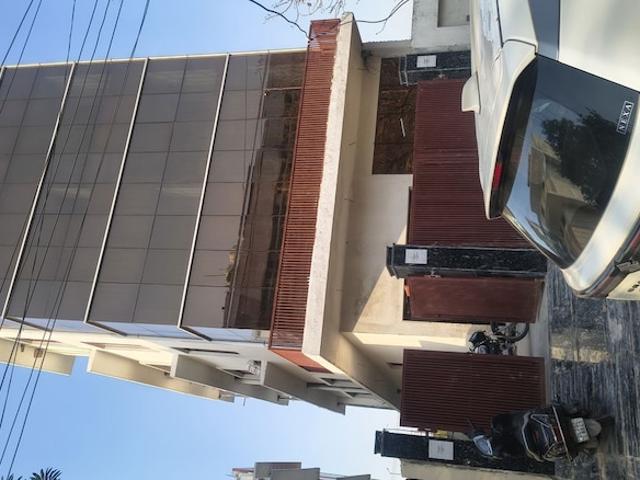 Commercial Industrial Plot 5500 Sq. Ft. in Sector 80 Noida Listing ID: #10085