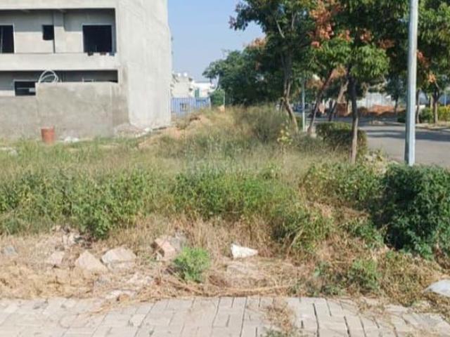 Commercial Land 200 Sq.Yd. In Sector 84 Faridabad Listing ID: #10261
