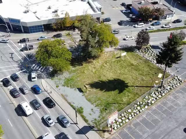 Commercial Land for sale in Abbotsford, Abbotsford, 31992 Sout.