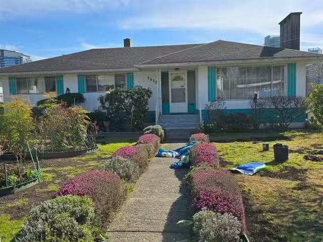 Commercial Land for sale in Burnaby, Burnaby North, 5432 Bucha.