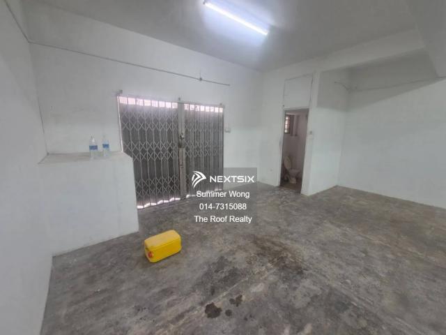 Commercial Land Main Road Frontage Kolombong for rent