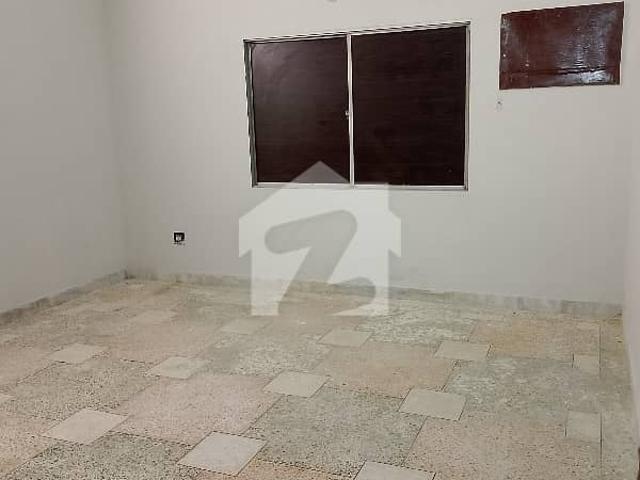 Commercial portion for office for rent