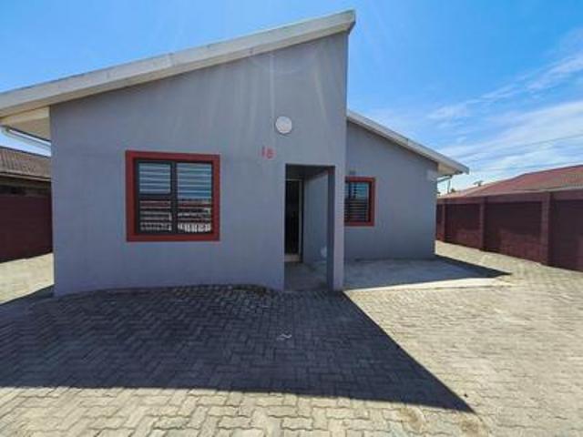 commercial property available for im.