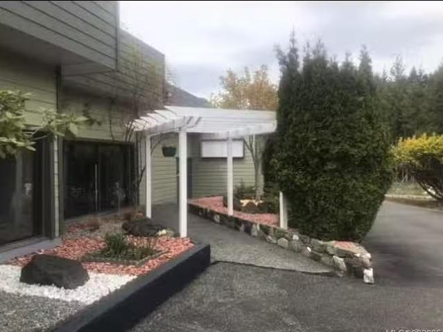 Commercial property for lease in Port Hardy, 4030 Byng Rd, 983.