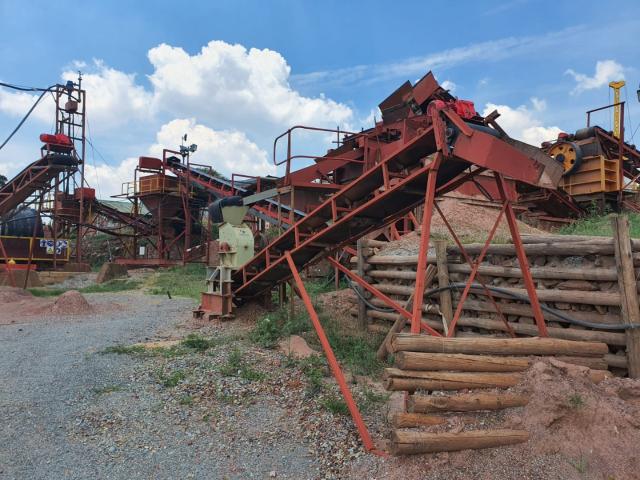 Commercial Property in Magaliesburg For Sale