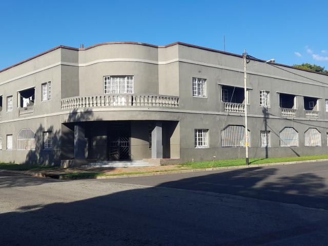 Commercial Property in Nigel Central For Sale