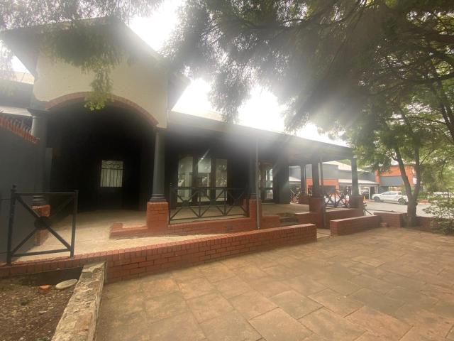 Commercial Property in Arcadia To Rent
