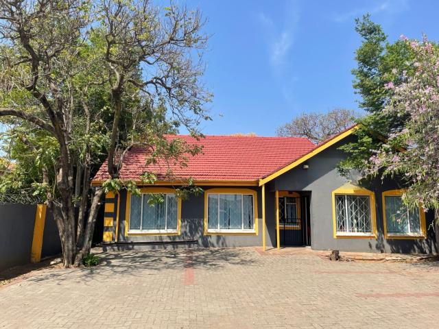 Commercial Property in Bo dorp For Sale