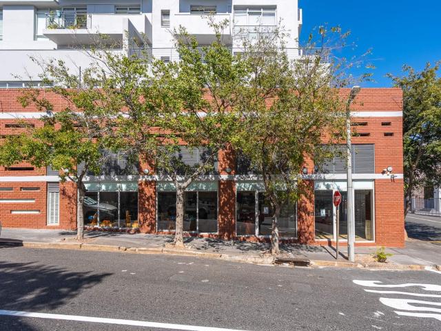 Commercial Property in Gardens For Sale
