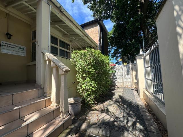 Commercial Property in Glenwood For Sale