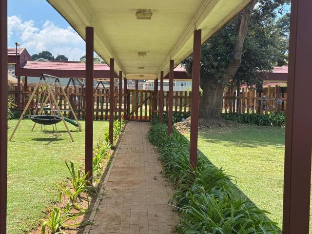 Commercial Property in Greenhills For Sale