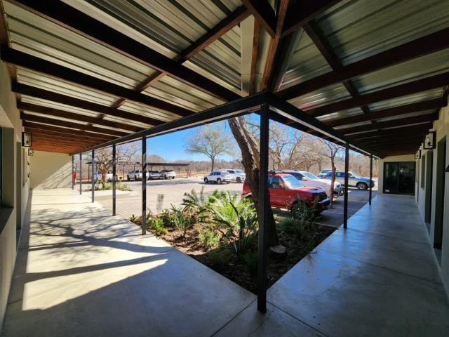 Commercial Property in Hoedspruit To Rent