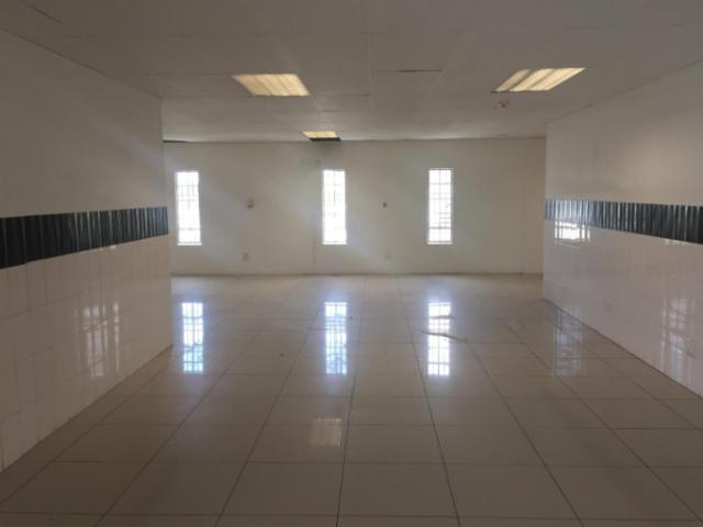 Commercial Property in Kyalami To Rent
