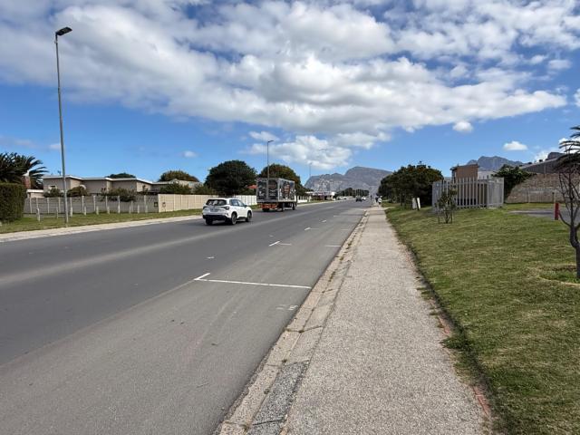 Commercial Property in Kleinmond Central For Sale