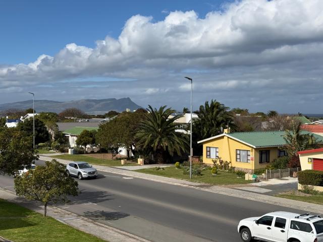Commercial Property in Kleinmond Central For Sale