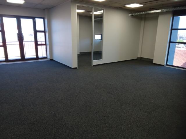 Commercial Property in Witfontein To Rent