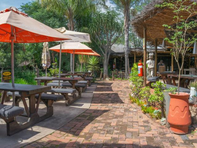 Commercial Property in Zwavelpoort AH For Sale
