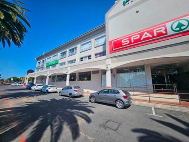 76m² retail space to let | excellent.