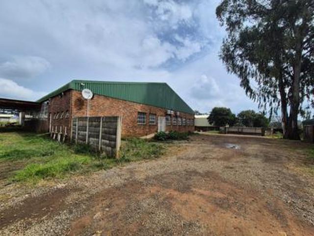commercial property to let in pomona.